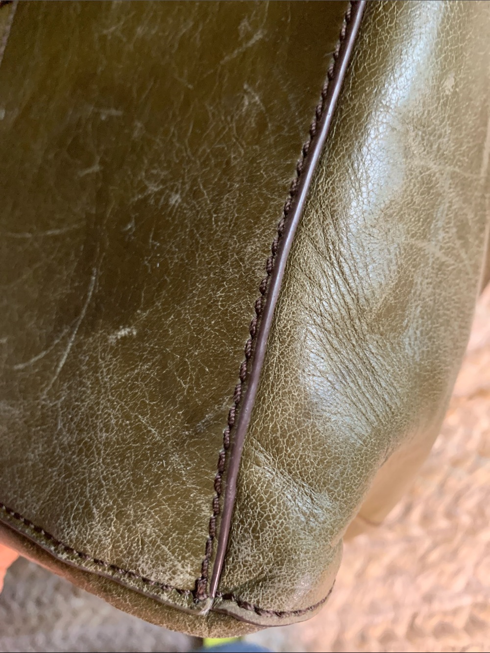 HOBO Render Olive Green Leather Shoulder Bag - Picture 14 of 15